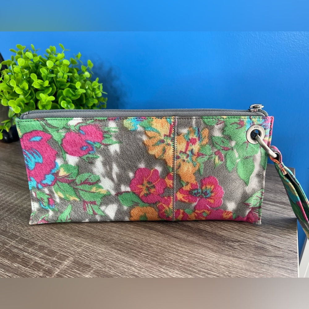 HOBO floral Vida wristlet